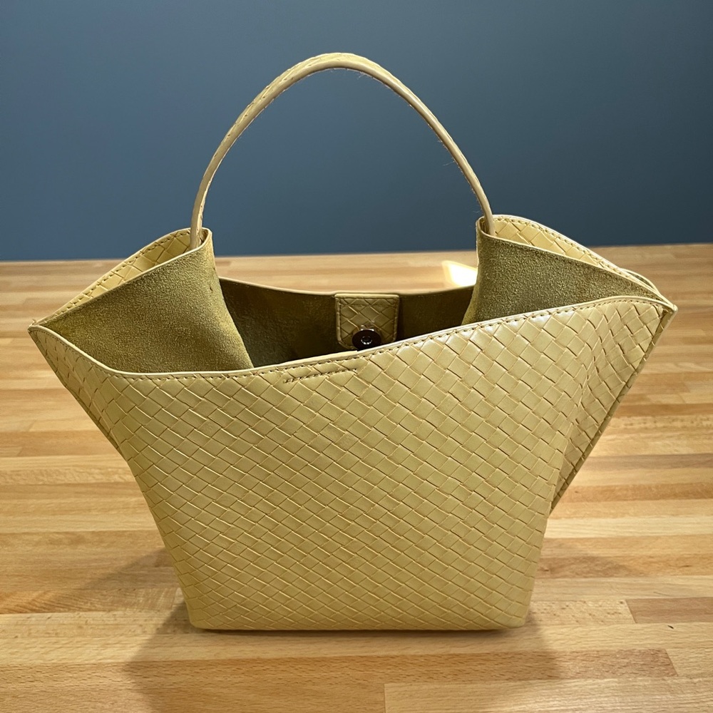 House of Harlow 1960 Yellow Geometric Tote Bag